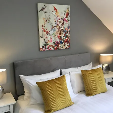 Bed & Breakfast Knockaguilla House